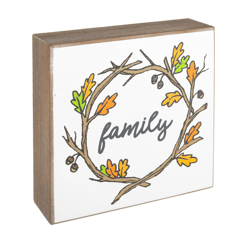 Family Wreath Box Sign