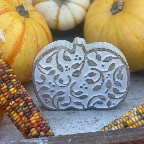 Sm. Pattern Carved Pumpkin