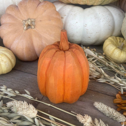 Lrg. Orange 3D Carved Pumpkin