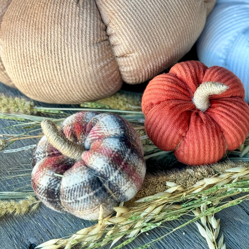Small Sienna Plaid Pumpkin