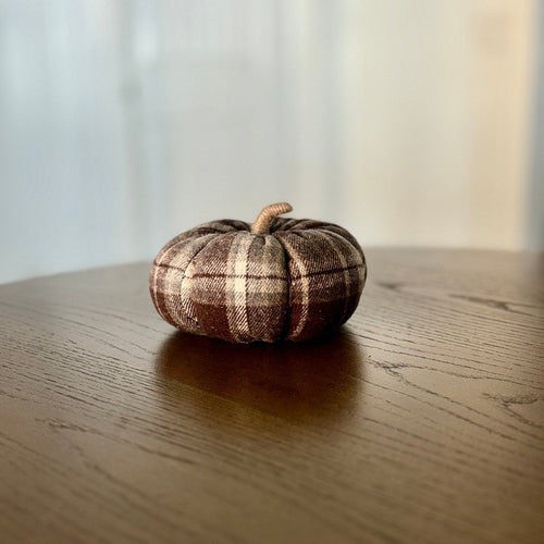 CF-3295 - Large Austin Plaid Pumpkin