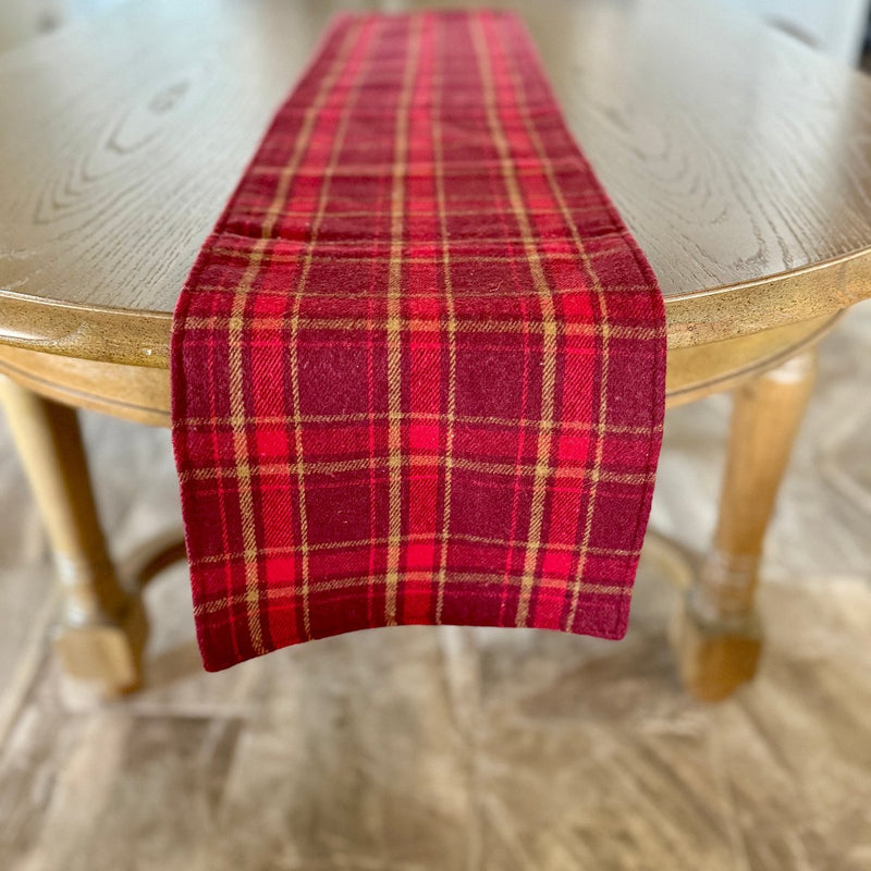 CF-3382 - Festive Plaid 48" Table Runner