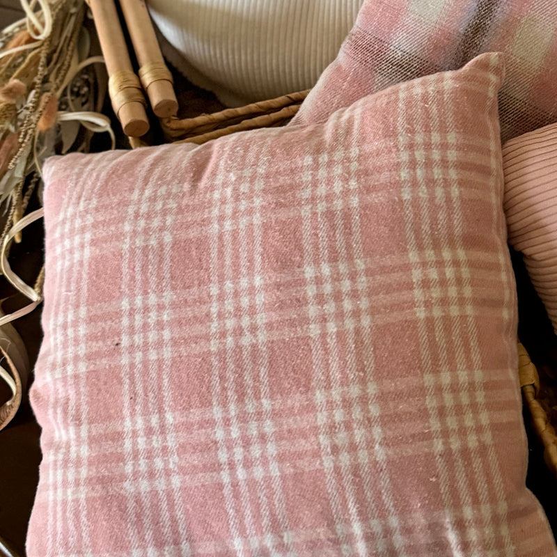 CF-3445 - Isabella Plaid Pillow