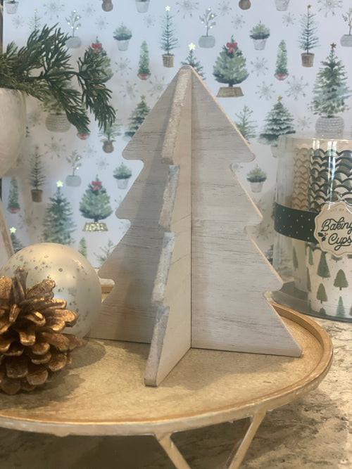 Sm. White Wash Puzzle Tree