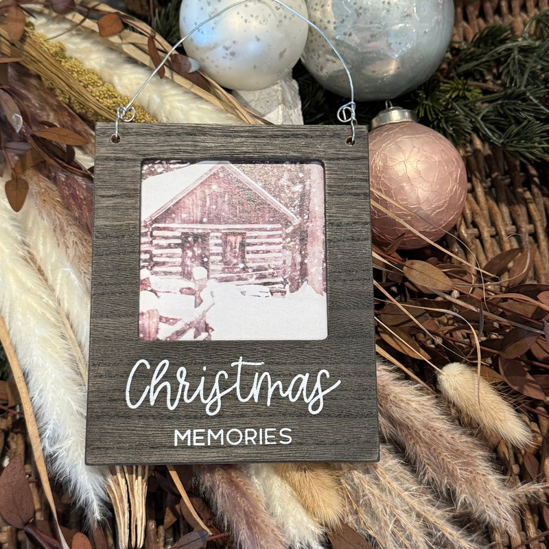 FR-3958 - Cmas Memories Photo Ornie