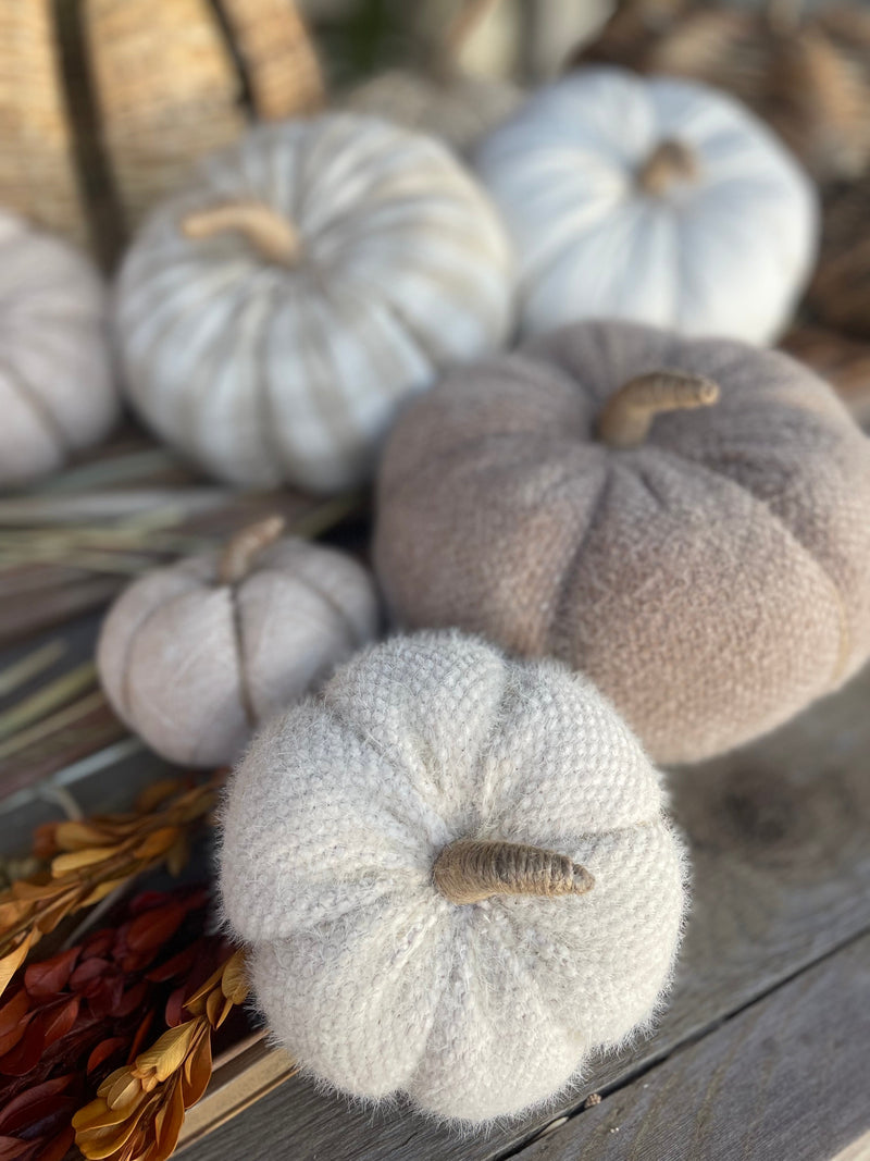 CF-3147 - Lrg. Tan Fuzzy Fabric Pumpkin