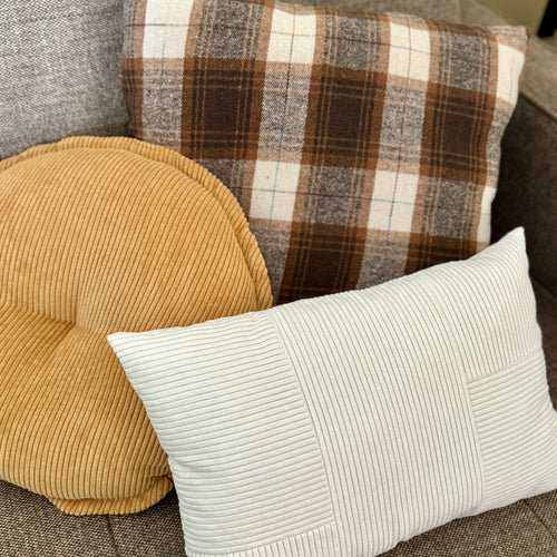 CF-3345 - Round Honey Corduroy Pillow