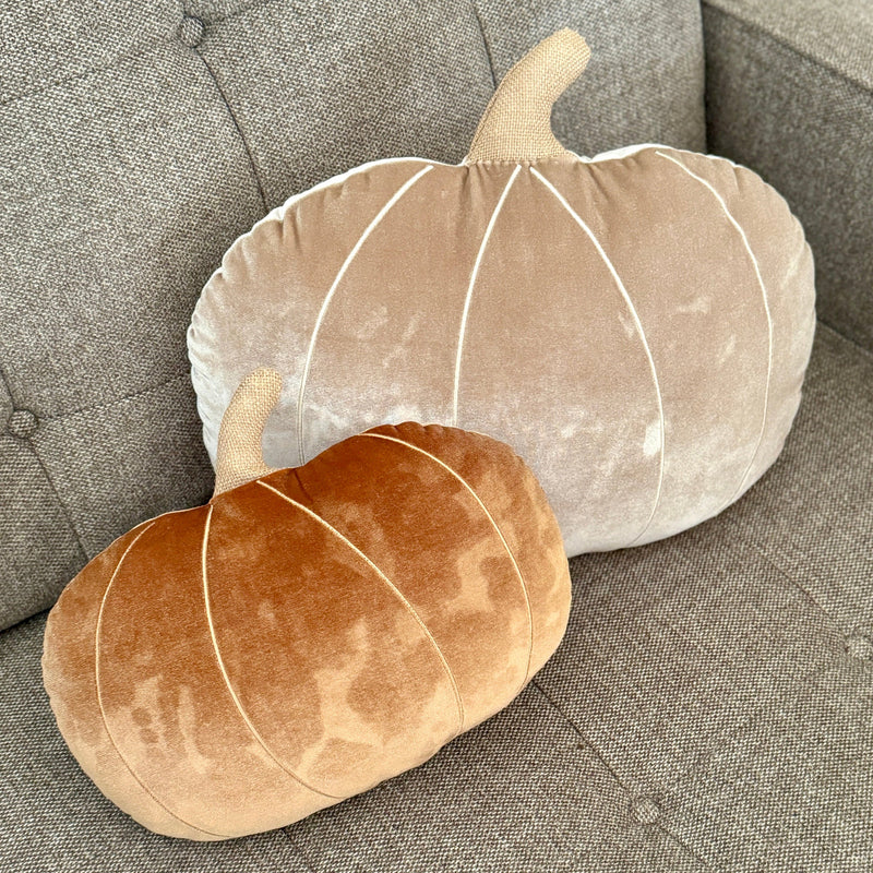 CF-3406 - Sm. Caramel Velvet Pumpkin Pillow (DUE IN MAY)