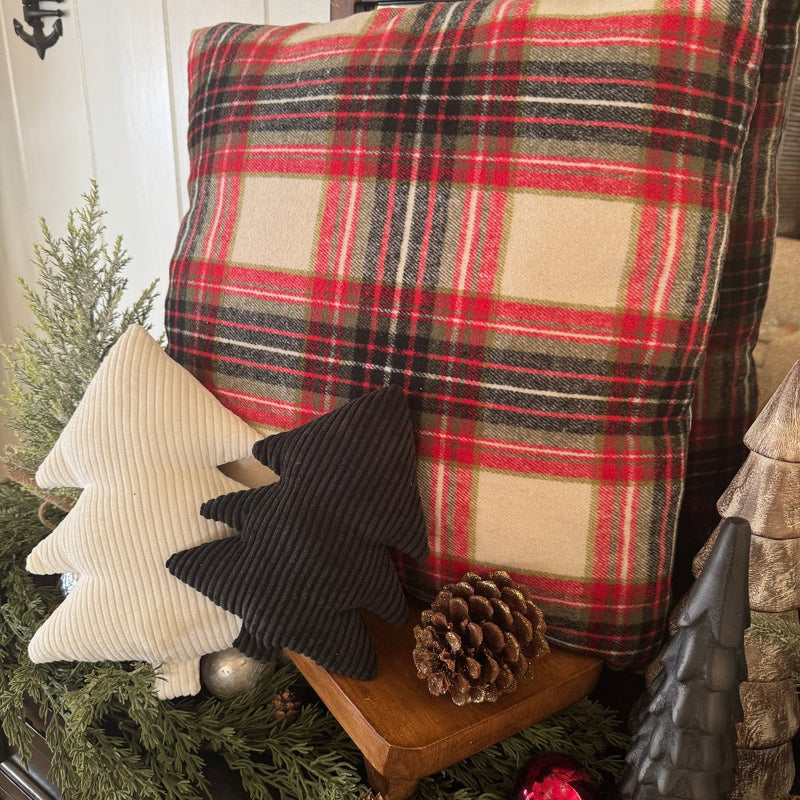 CF-3446 - 20" x 20" Noel Plaid Pillow (DUE IN JULY)