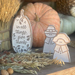 CA-5172 - Carved Pilgrims, Set of 2