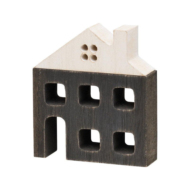 Sm. BW Plank House