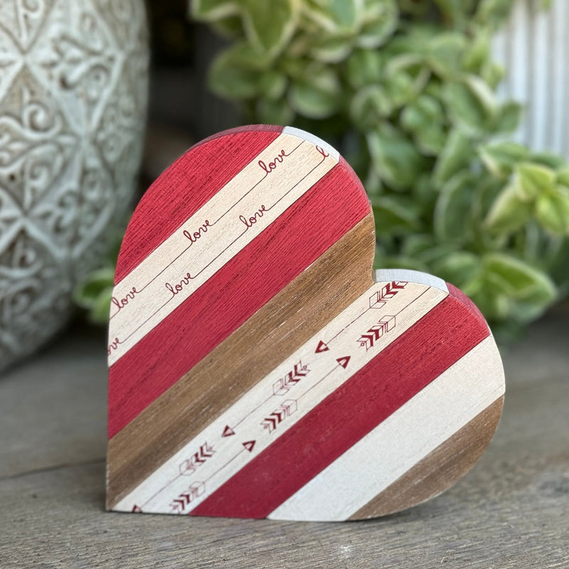 SW-3041 - RWW Love Arrow Plank Heart