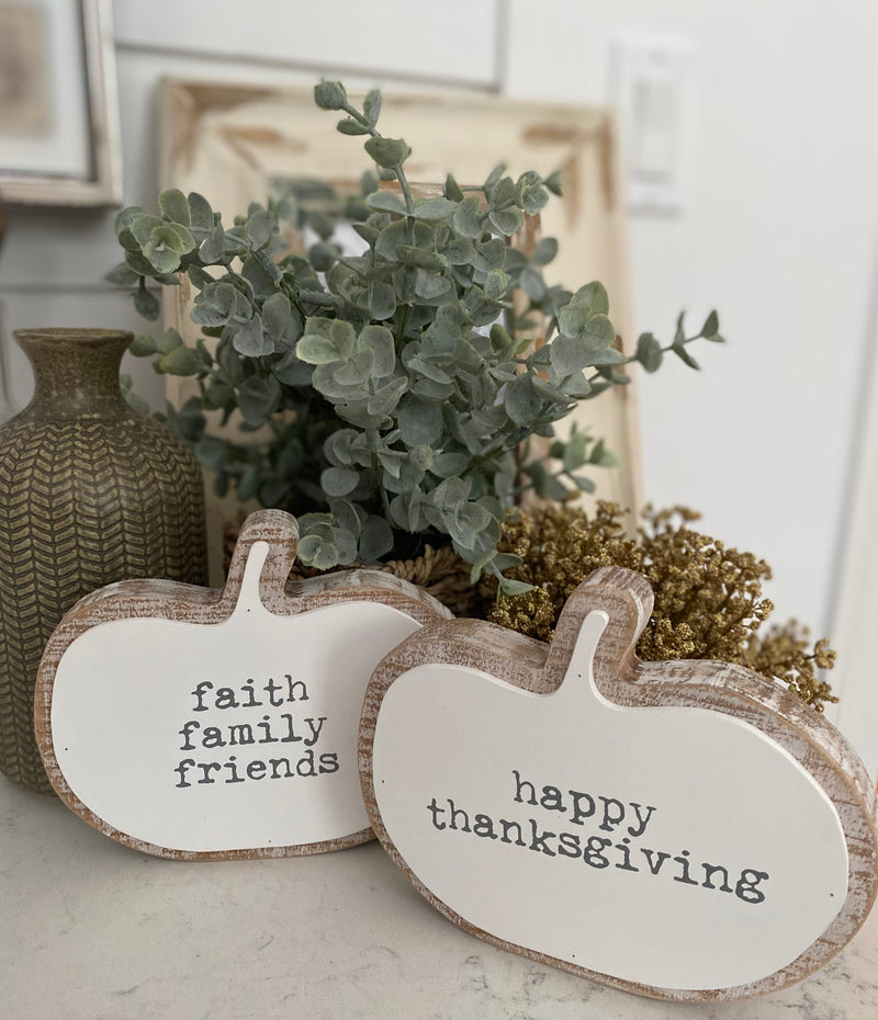 CA-4582 - Faith 3D White Pumpkin