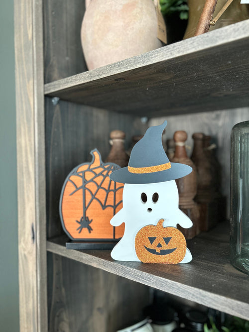 CA-4801 - Witchy Ghost w/Pumpkin